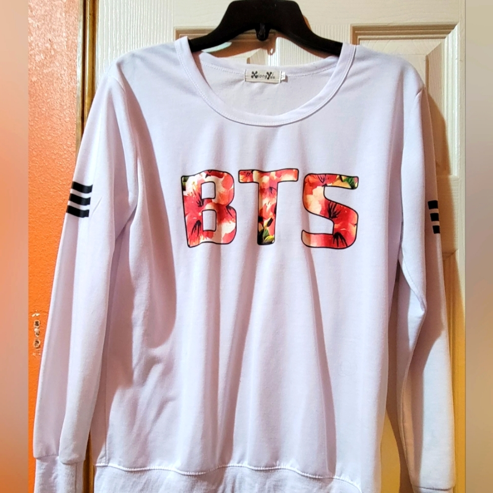 BTS lightweight sweatshirt. Girls (Big) size Medium.  It could fit an adult S.